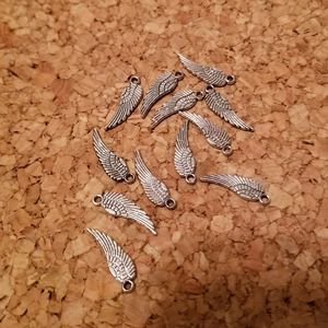 💥Final Markdown💥Single Angel Wing Charms
